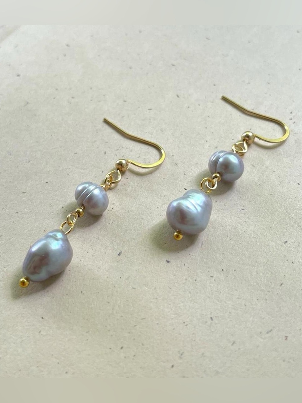 Grey Pearl Dangle Earrings